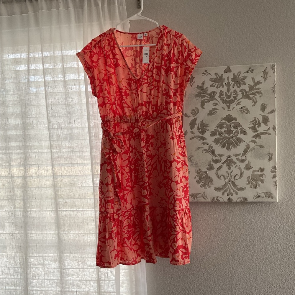 GAP Coral and Peach Floral Midi Dress